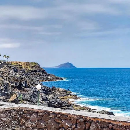 Atlantic View Premium Oceanfront Penthouse شقة